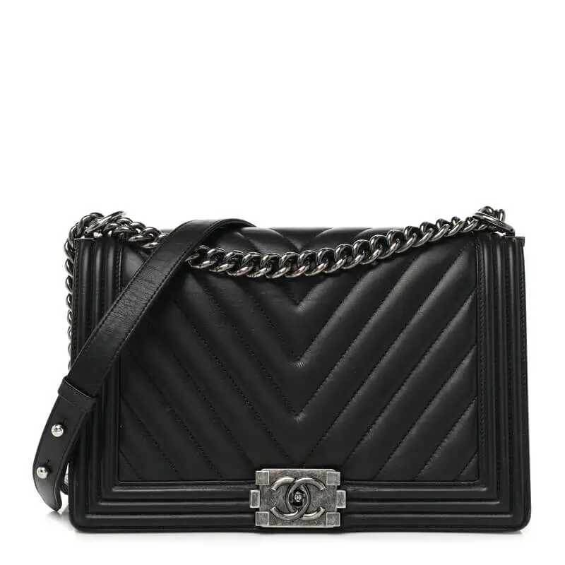 Chanel boy New medium bag prices 17